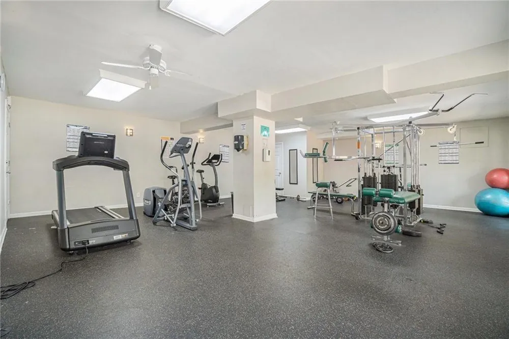 3079 Colonial Way #B Atlanta, GA 30341