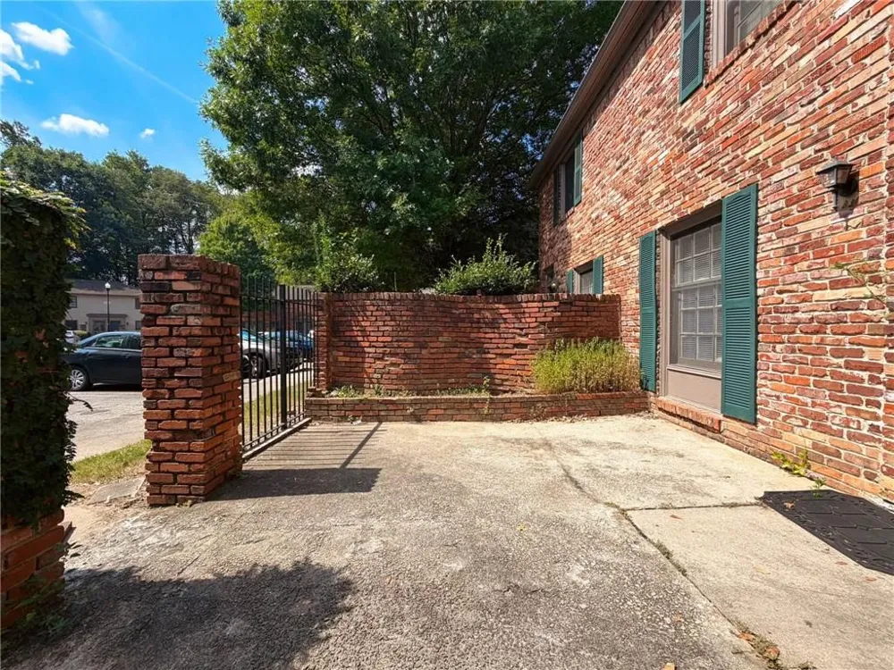 3079 Colonial Way #B Atlanta, GA 30341