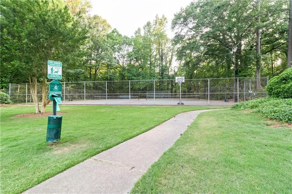 3079 Colonial Way #B Atlanta, GA 30341