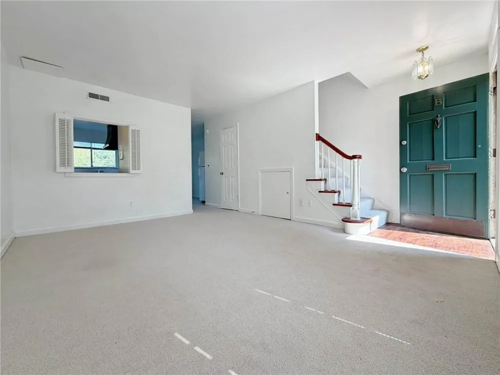 3079 Colonial Way #B Atlanta, GA 30341