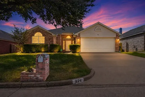 926 Wintercrest Court