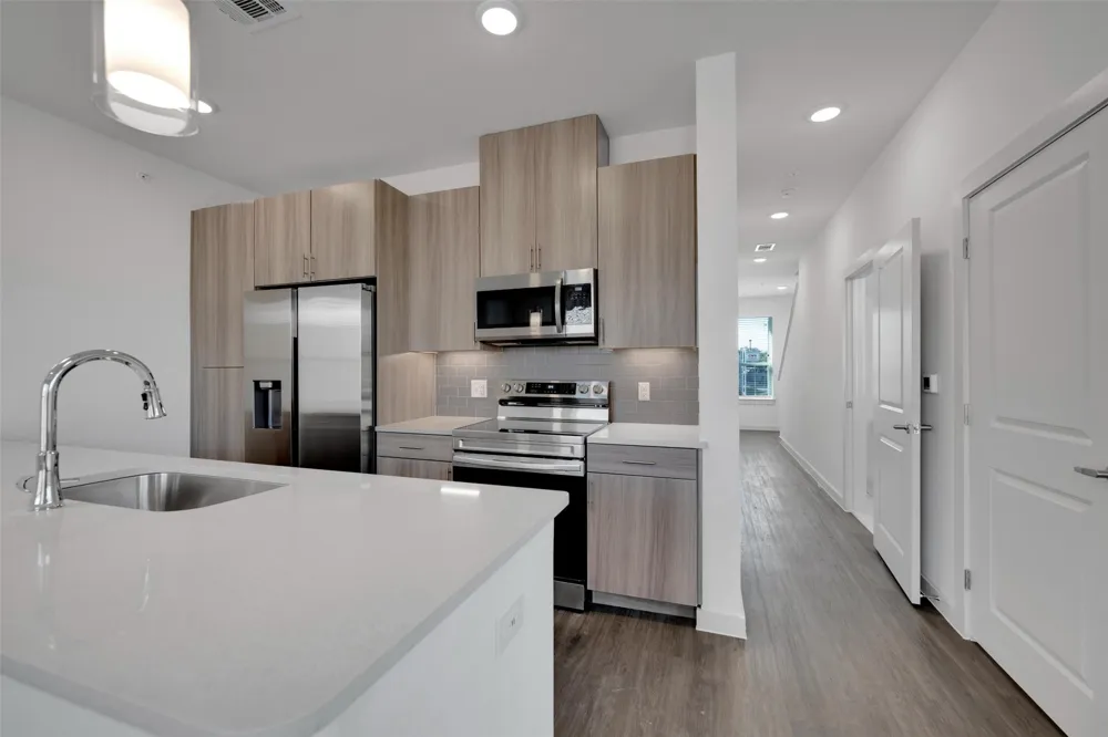 10030 Garland Road #1006 Dallas, TX 75218