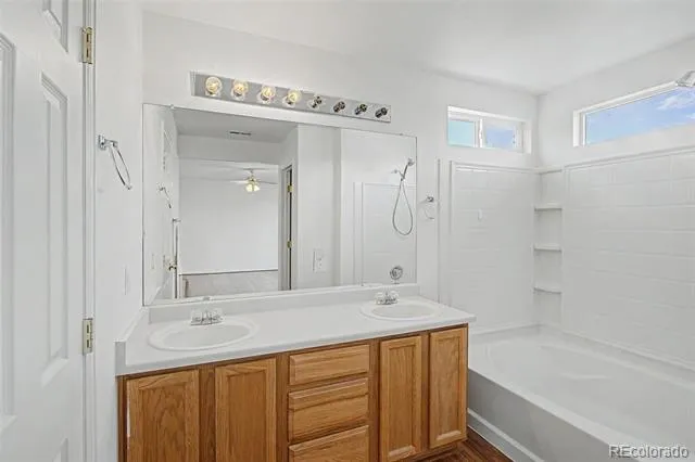 7455 S Norfolk Way Aurora, CO 80016