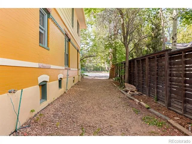 541 Arapahoe Avenue Boulder, CO 80302
