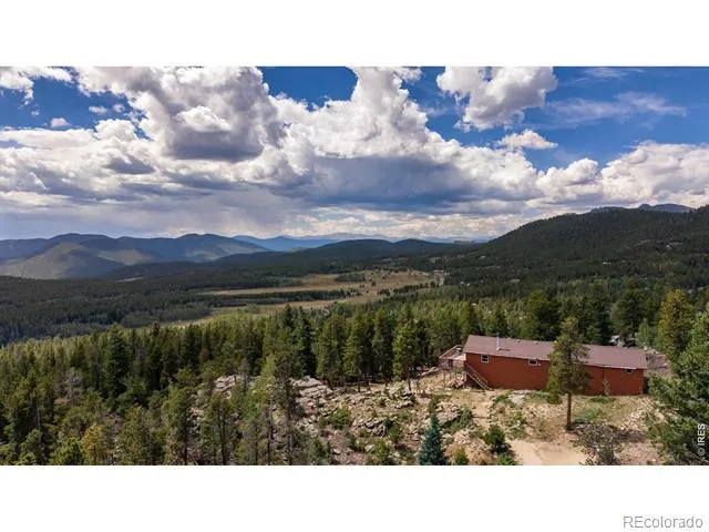 33998 Lyttle Dowdle Drive Golden, CO 80403