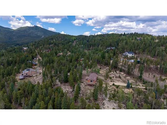 33998 Lyttle Dowdle Drive Golden, CO 80403