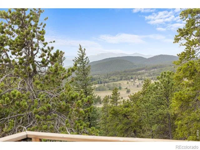 33998 Lyttle Dowdle Drive Golden, CO 80403