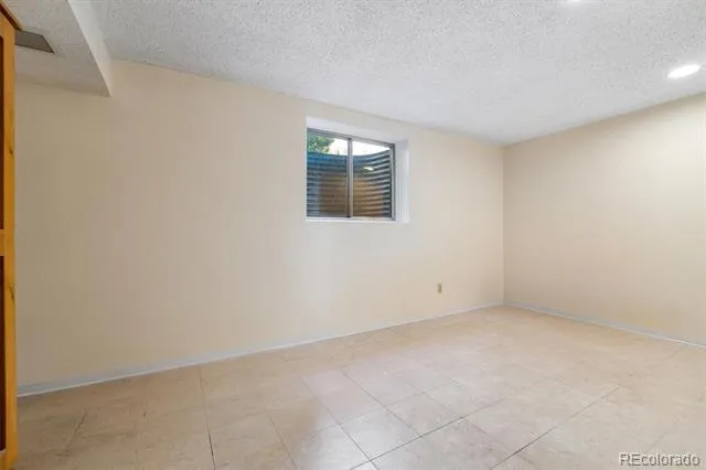 5576 W 75th Drive Arvada, CO 80003