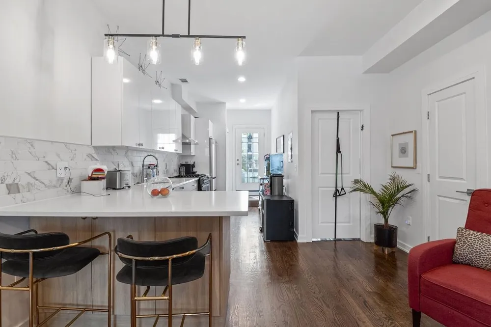 419 7TH ST Union City, NJ 07087