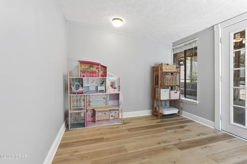 1204 W 12th Street Panama City, FL 32401