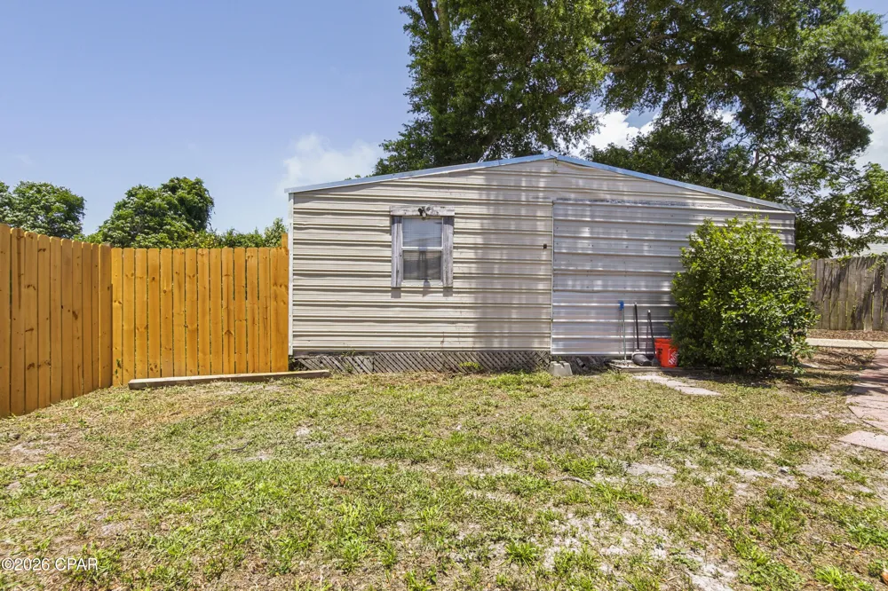 1204 W 12th Street Panama City, FL 32401