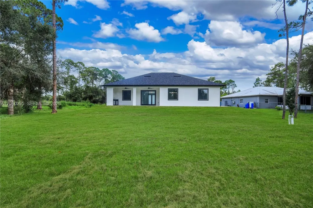 1207 Ramus st e Lehigh Acres, FL 33974
