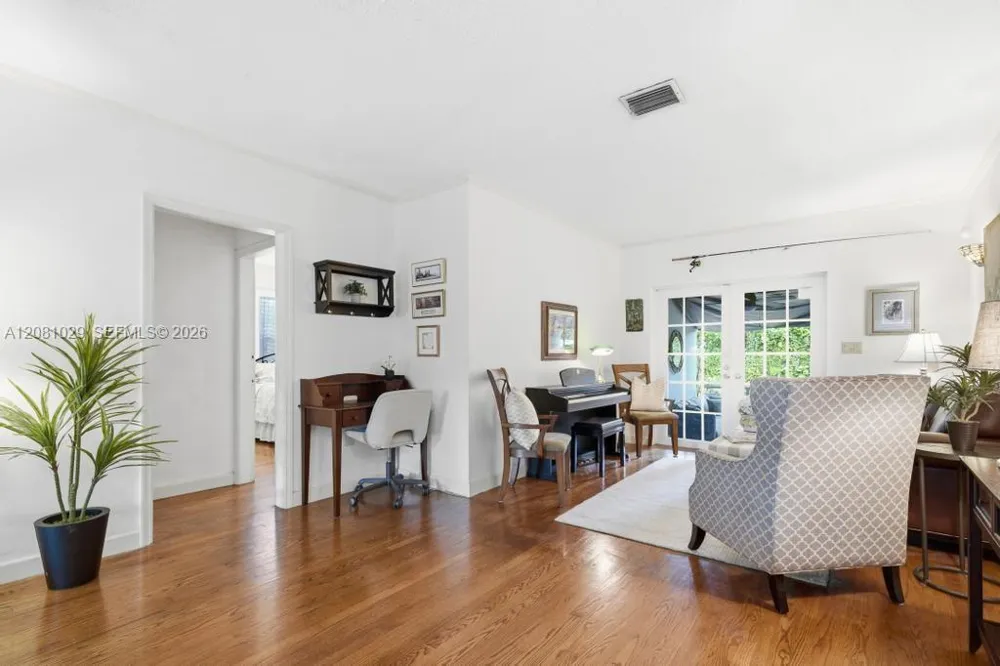 3617 SW 3rd Ave Miami, FL 33145