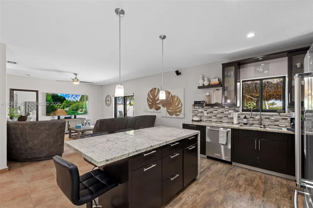 15979 SW 53rd Ter Miami, FL 33185