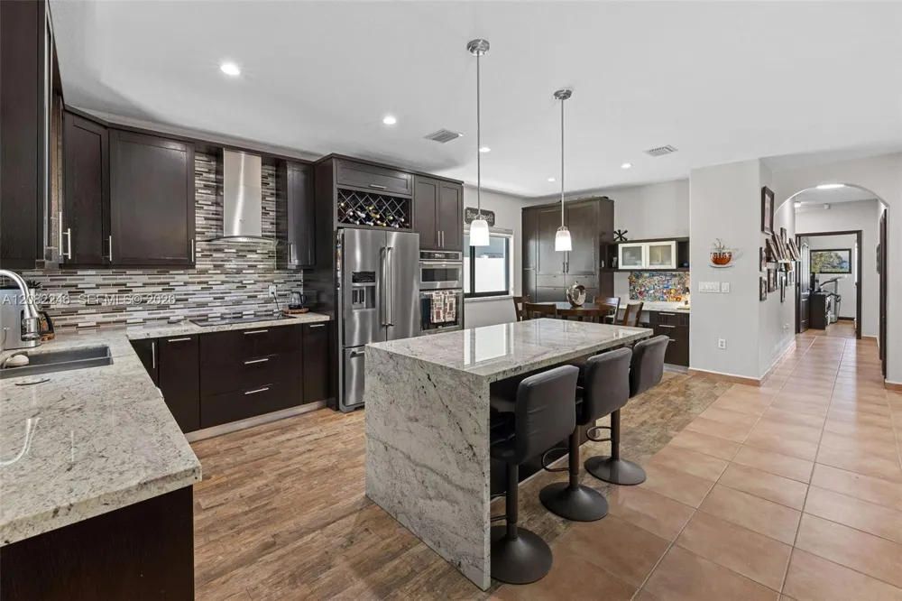 15979 SW 53rd Ter Miami, FL 33185