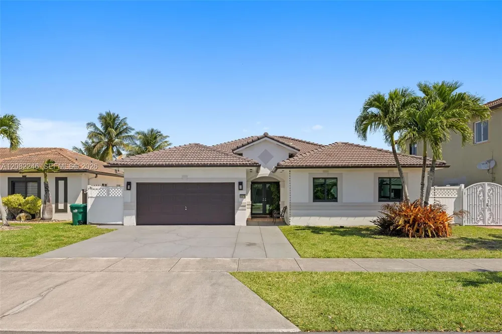 15979 SW 53rd Ter Miami, FL 33185