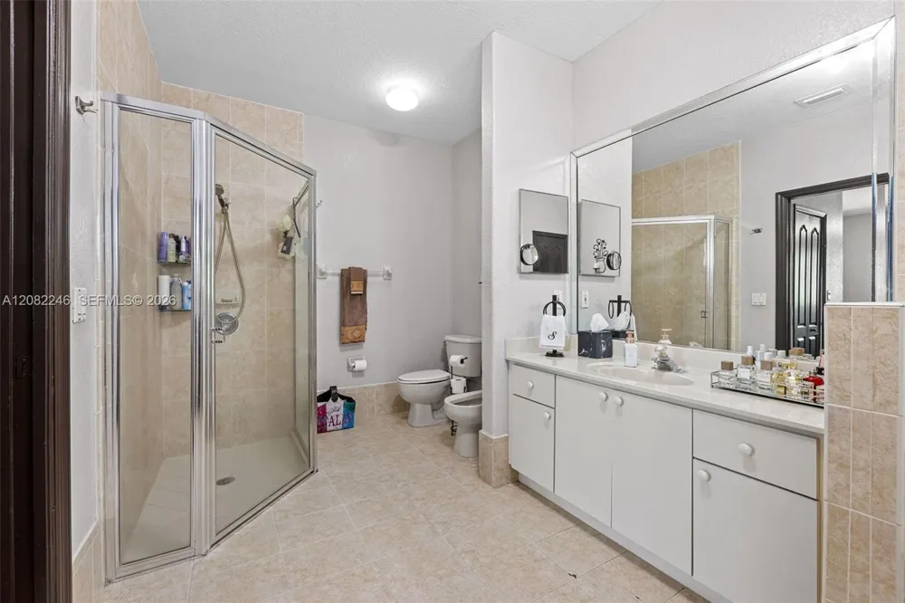 15979 SW 53rd Ter Miami, FL 33185