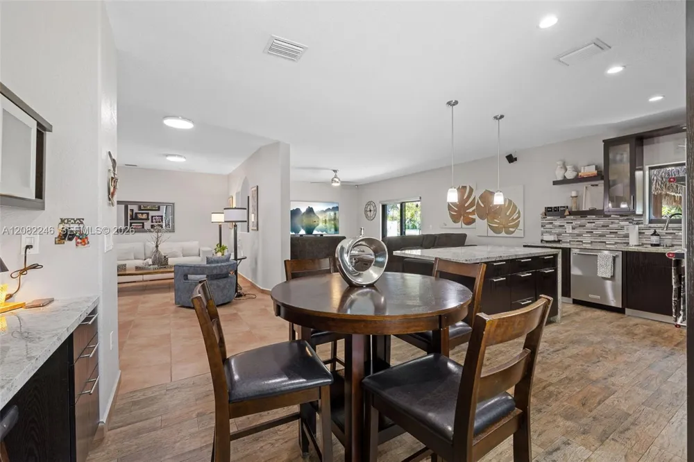 15979 SW 53rd Ter Miami, FL 33185
