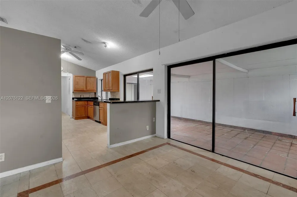16871 Patio Village Ct Weston, FL 33326