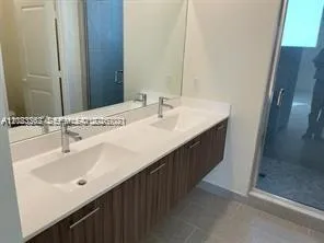 6453 NW 102nd Path #301 Doral, FL 33178