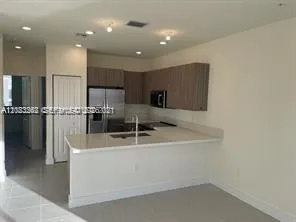 6453 NW 102nd Path #301 Doral, FL 33178
