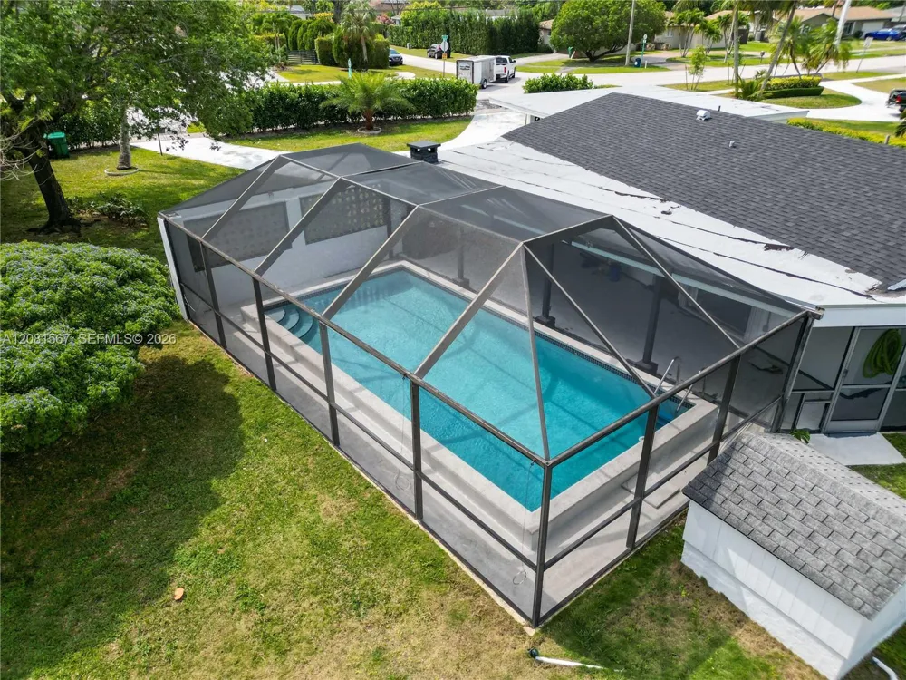10275 SW 112th St Miami, FL 33176