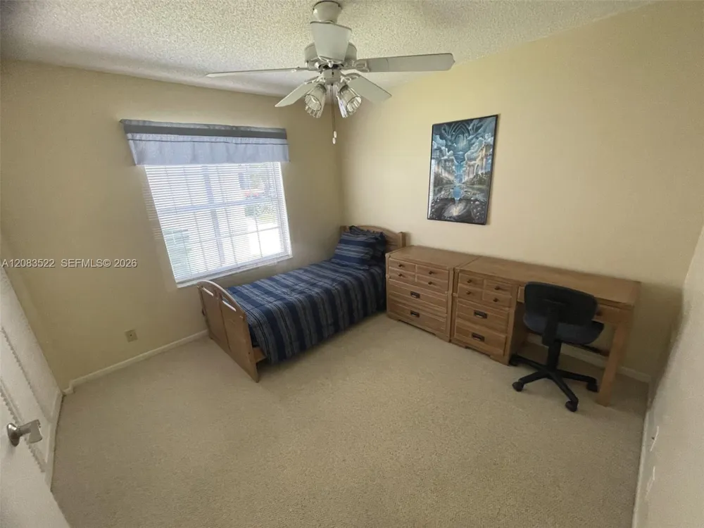 412 Cameron Dr Weston, FL 33326