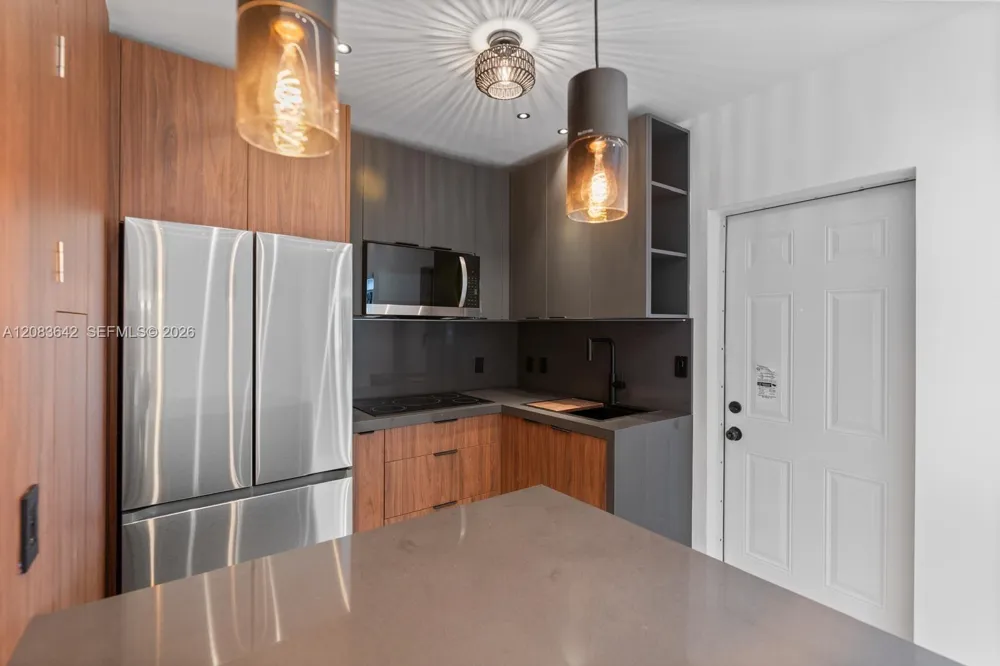 401 NW 81st St #401 Miami, FL 33150