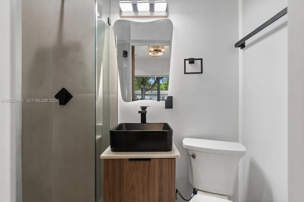 401 NW 81st St #401 Miami, FL 33150
