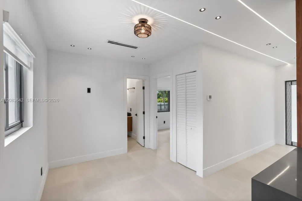 401 NW 81st St #401 Miami, FL 33150