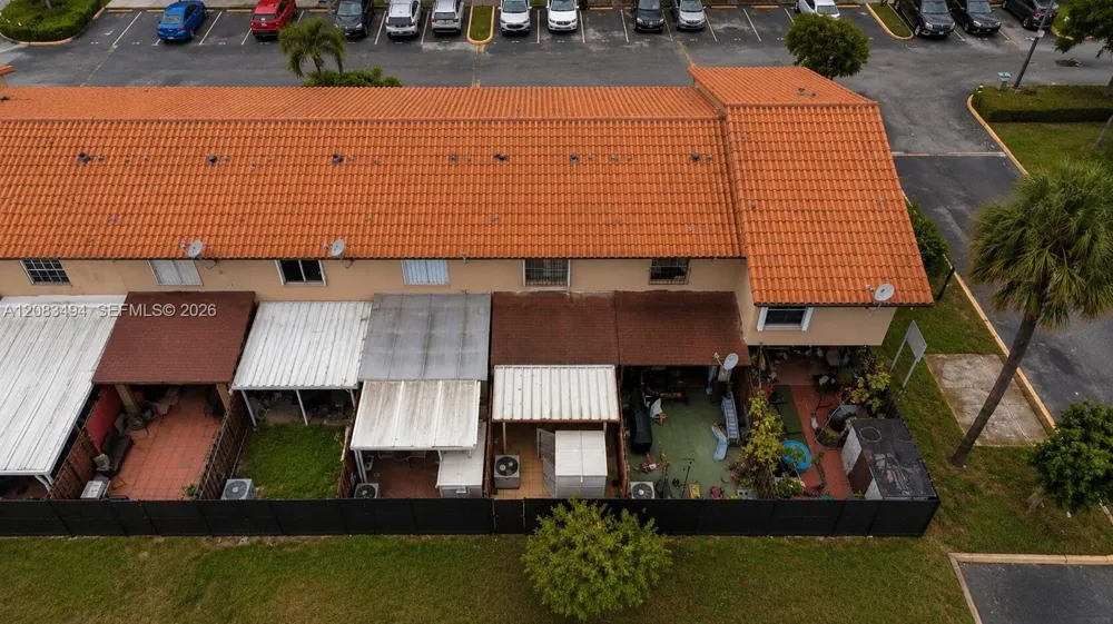 4125 W 11th Ln #52 Hialeah, FL 33012