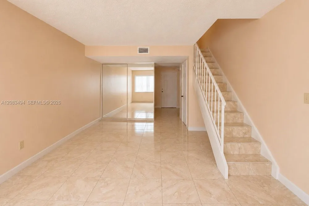 4125 W 11th Ln #52 Hialeah, FL 33012