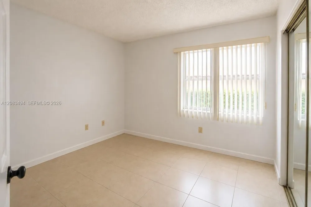 4125 W 11th Ln #52 Hialeah, FL 33012