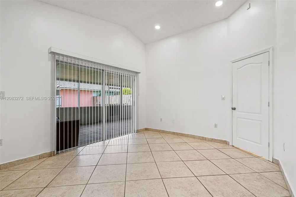 14364 SW 176th Ter Miami, FL 33177