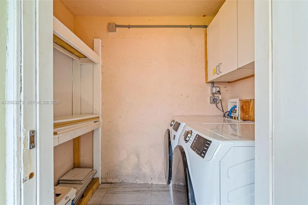 14364 SW 176th Ter Miami, FL 33177