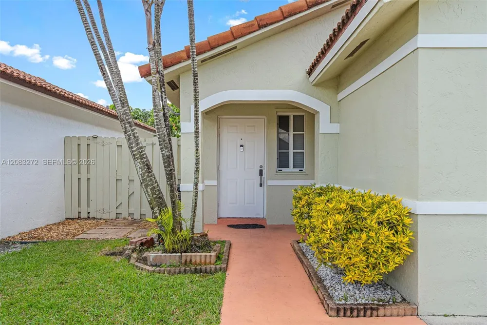 14364 SW 176th Ter Miami, FL 33177