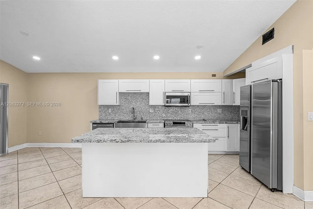 14364 SW 176th Ter Miami, FL 33177