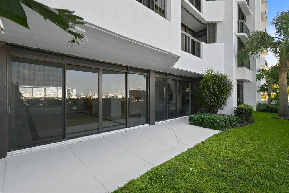 108 Lakeshore Drive #140 North Palm Beach, FL 33408