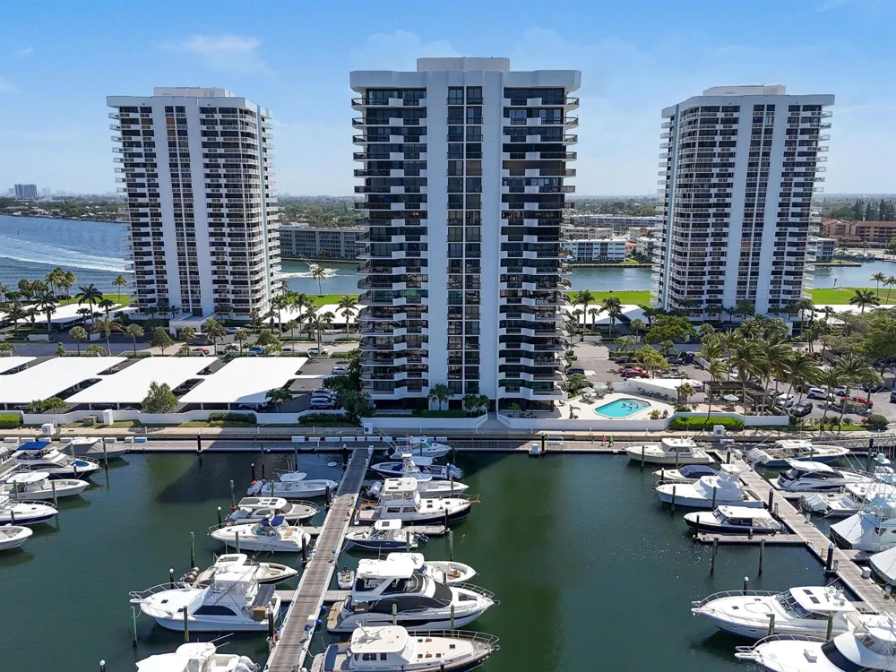 108 Lakeshore Drive #140 North Palm Beach, FL 33408
