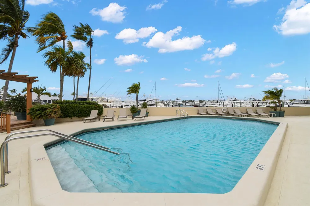 108 Lakeshore Drive #140 North Palm Beach, FL 33408