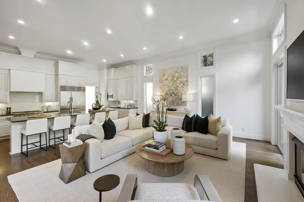 1270 Drake Avenue Burlingame, CA 94010