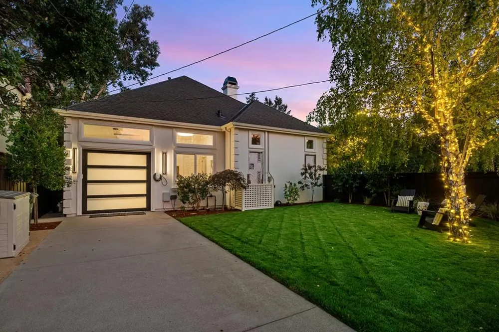 1270 Drake Avenue Burlingame, CA 94010