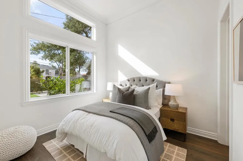 1270 Drake Avenue Burlingame, CA 94010