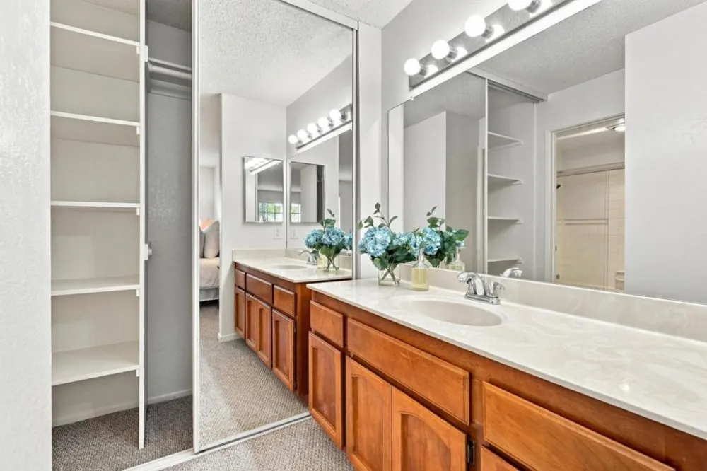 1664 Vista Del Sol San Mateo, CA 94404