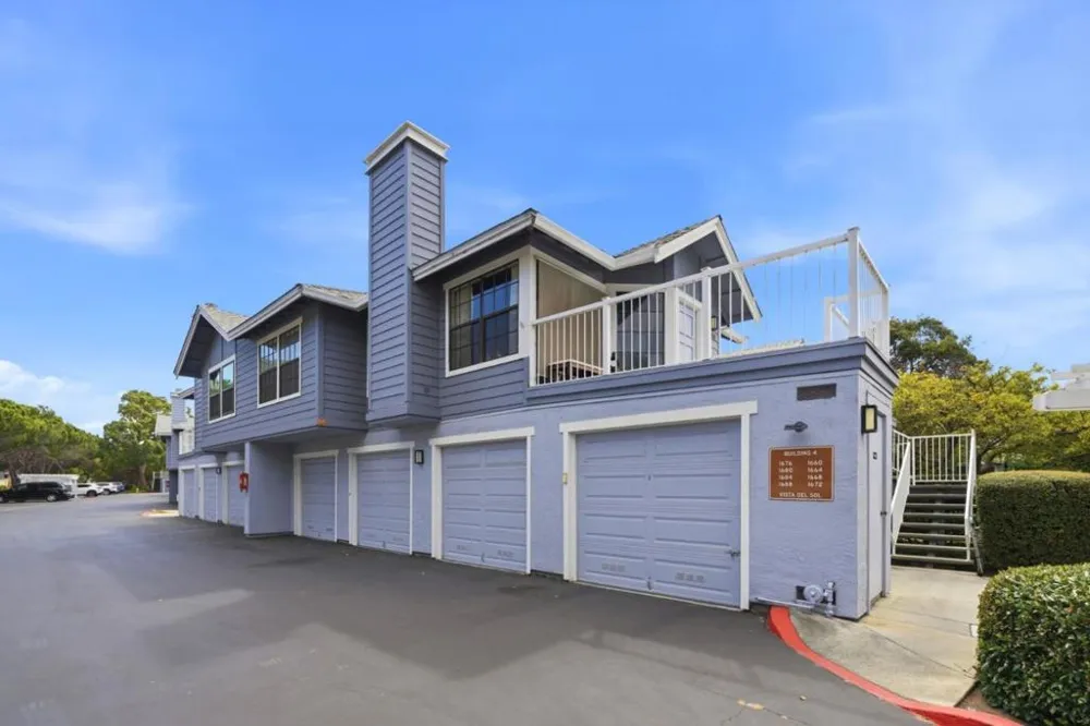 1664 Vista Del Sol San Mateo, CA 94404