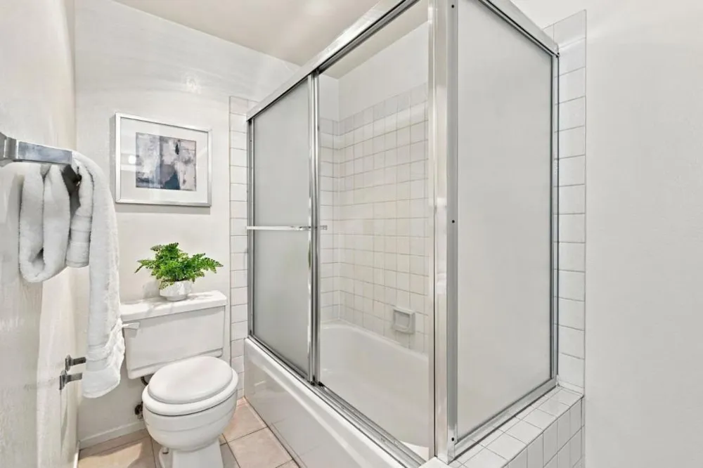1664 Vista Del Sol San Mateo, CA 94404