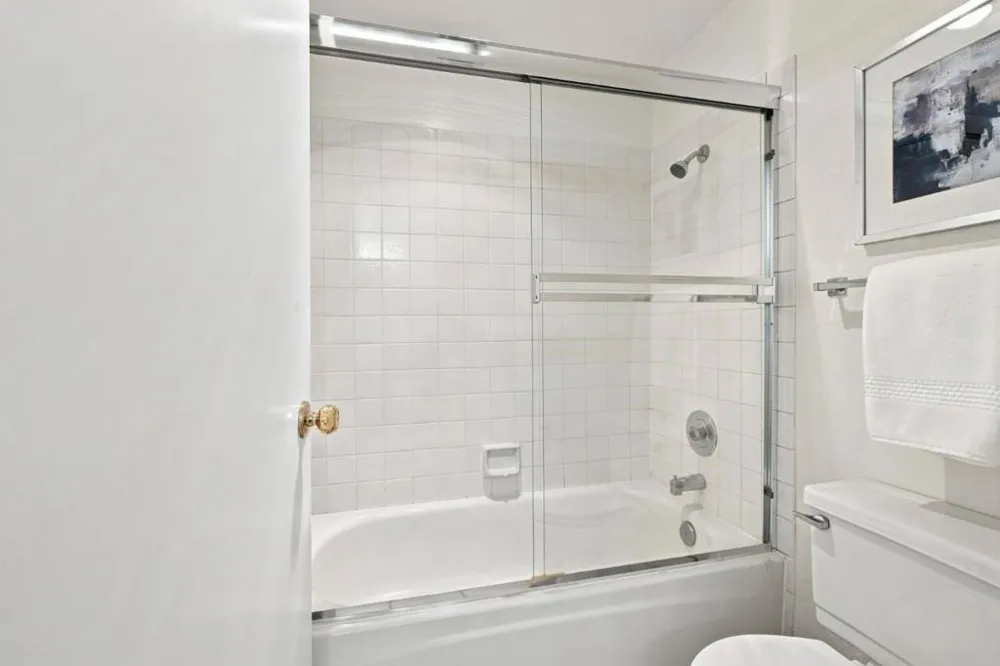 1664 Vista Del Sol San Mateo, CA 94404