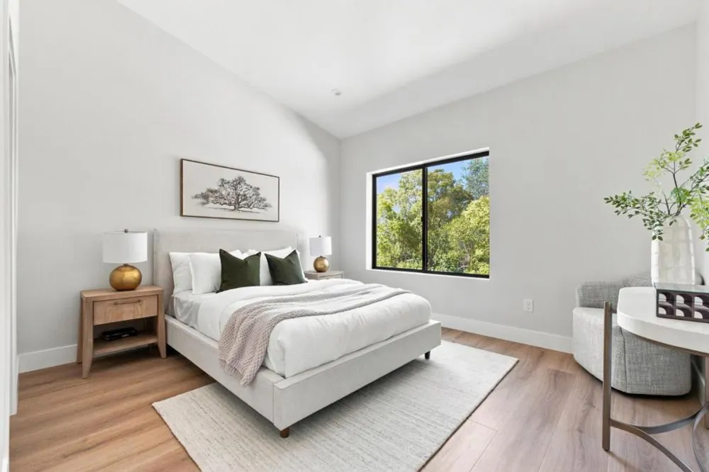 563 Encina Avenue Menlo Park, CA 94025