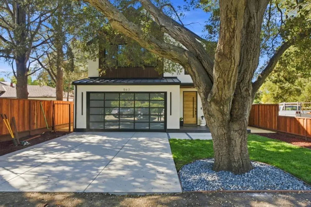 563 Encina Avenue Menlo Park, CA 94025