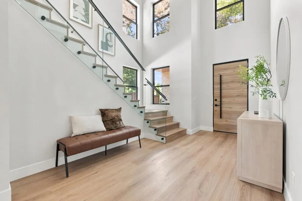 563 Encina Avenue Menlo Park, CA 94025